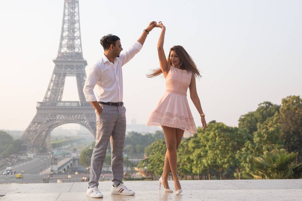 Engagement in Paris