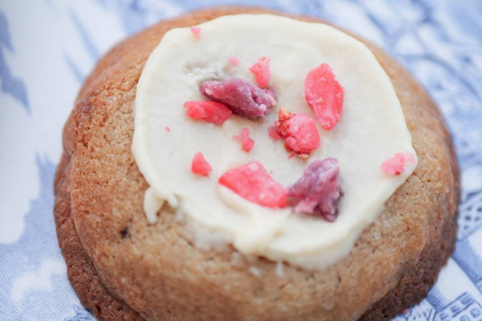 Cookie myrtille praliné