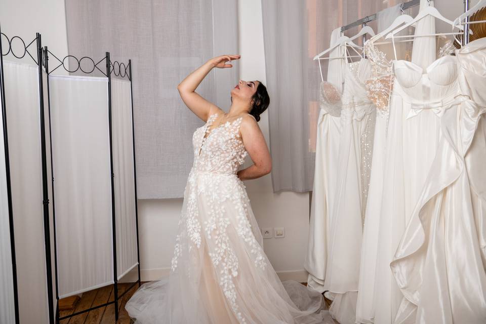 Detail_Pose_en_Robe_de_Mariée