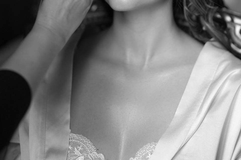 Mise en beauté de la mariée
