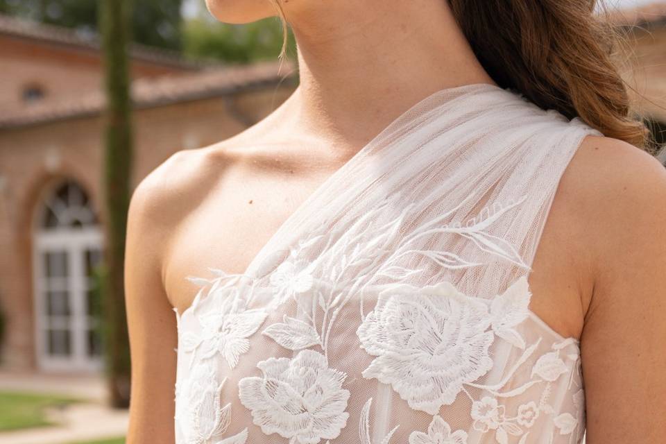 Zoom détails de la robe