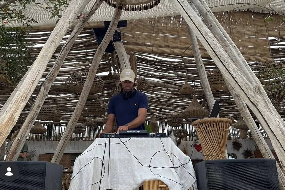 Beach club