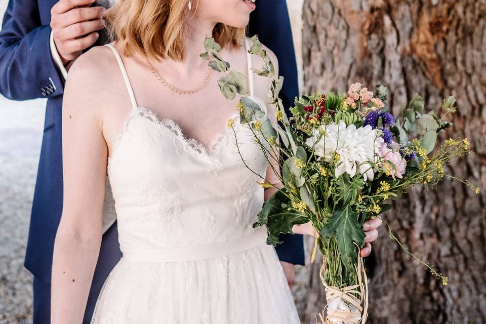 Détail de la robe en dentelle