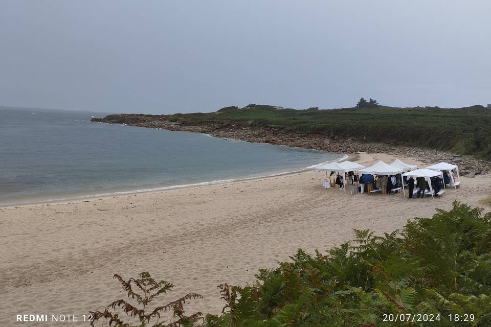 Cérémonie laïque à la plage
