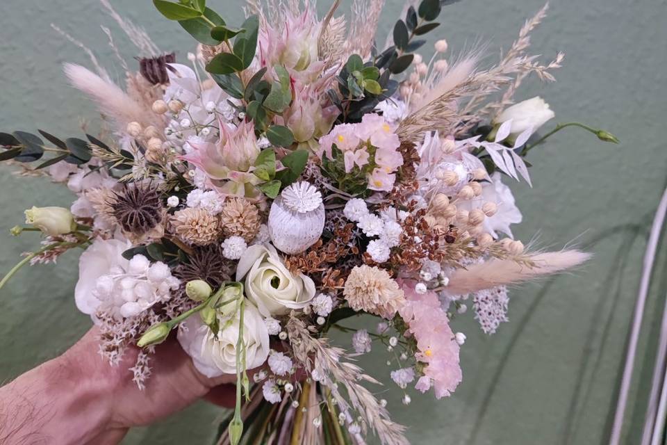 Bouquet de mariée fleurs séché