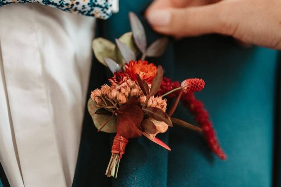 Boutonnière Terracotta