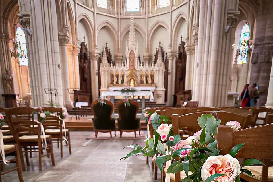 Bout de banc église