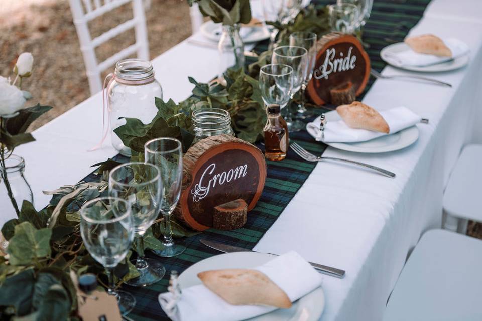 Bride & Groom table