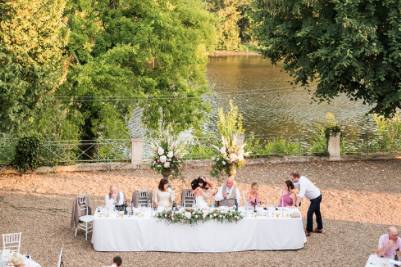 Wedding set up river