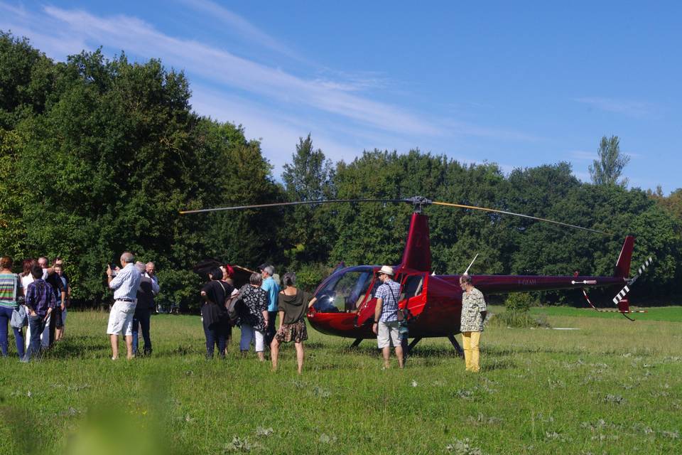 Une arrivée en hélico