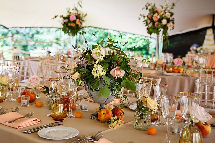 Peaches on wedding tables