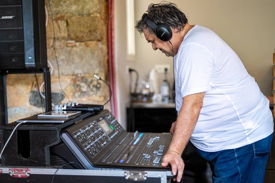 Installation de la cabine de mixage audio