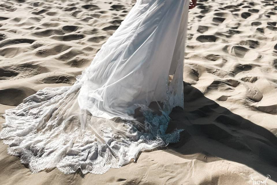 Mariée sur la dune