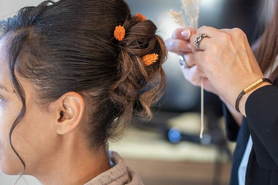 Chignon fleuri