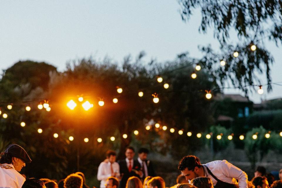 Diner dans le jardin