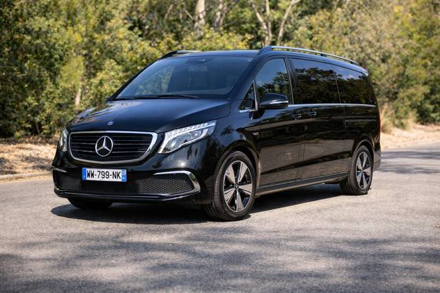 Van Mercedes EQV