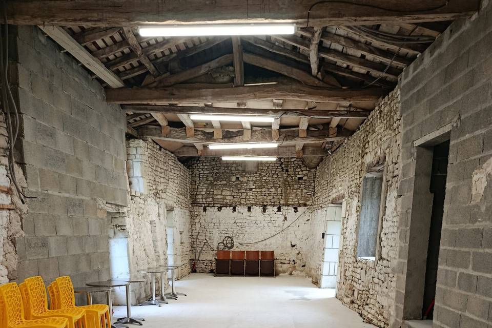 Grange 90m² (en réno)
