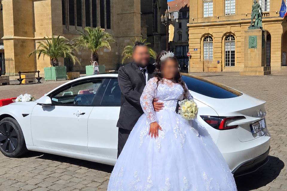 Mariage Tesla