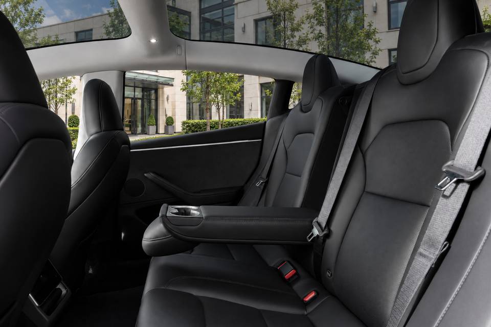 Intérieur arrière Tesla