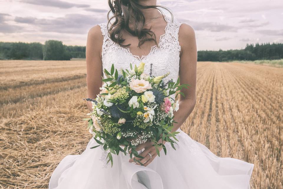 Le bouquet, le vent