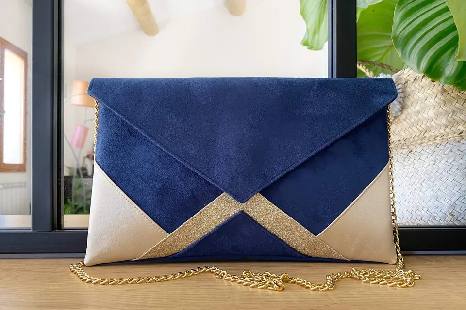 Pochette mariage bleu outlet marine et argent