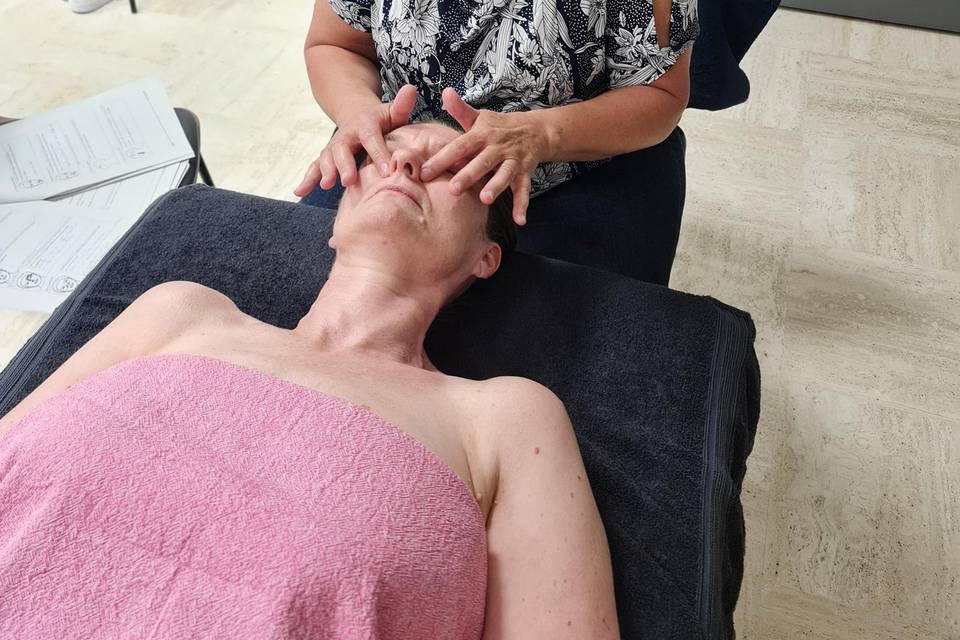 Formation massage KOBIDO