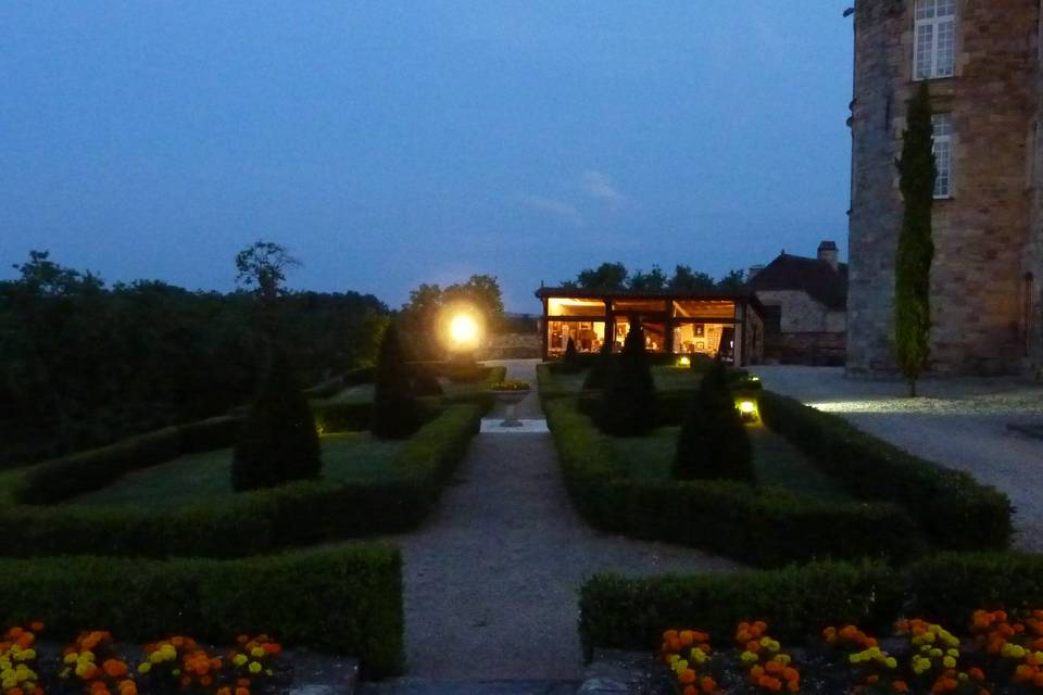 Jardin a la francaise coté est