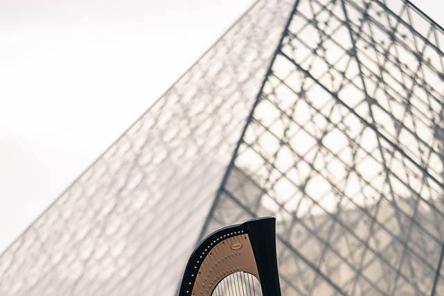 Pyramide du Louvre