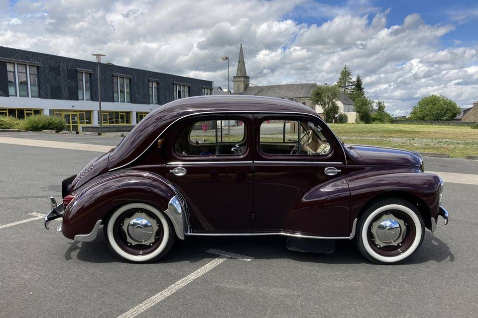 Renault 4cv Grand Luxe de 1950