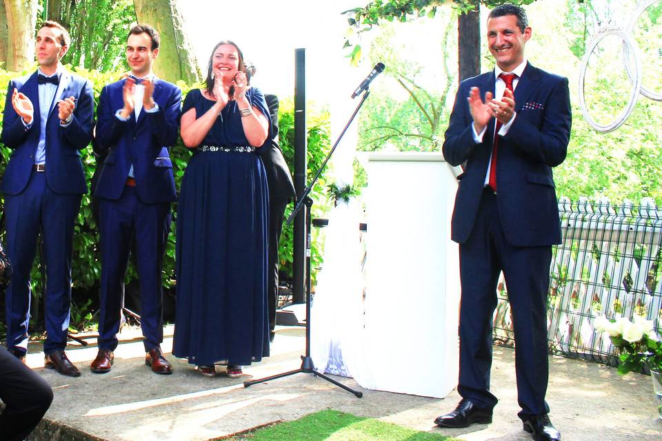 Elios L'officiant