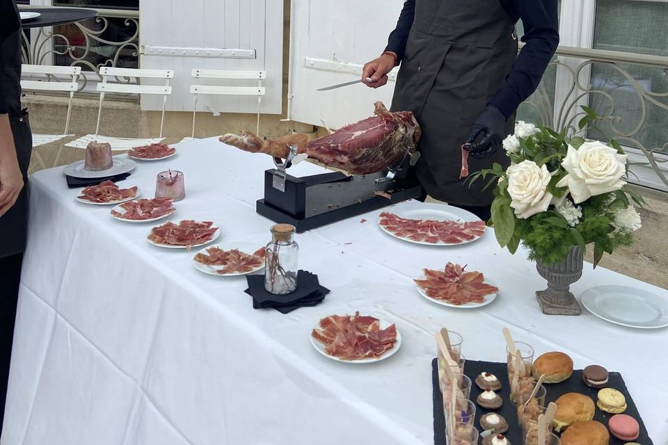 Découpe de jambon mariage 2024