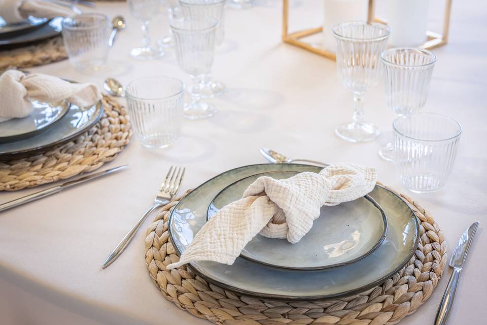 Mobilier, Vaisselle, Textile