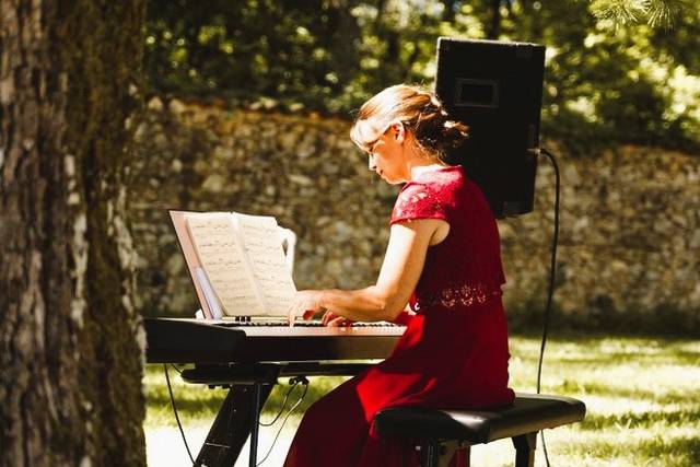 Cérémonie dessous les arbres