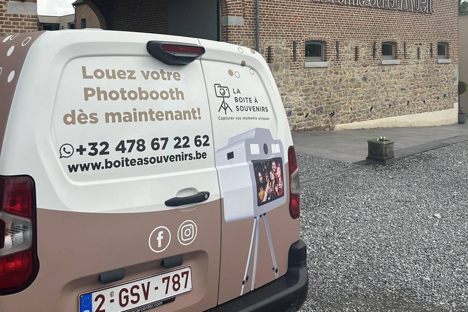 Côté arrière camionnette