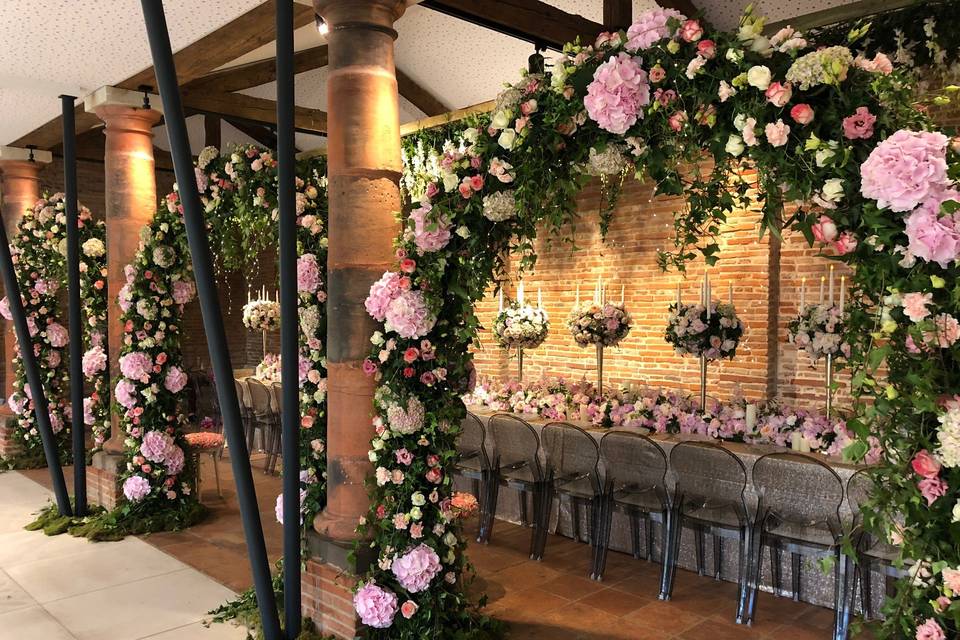 Arches de fleurs à l'Atrium