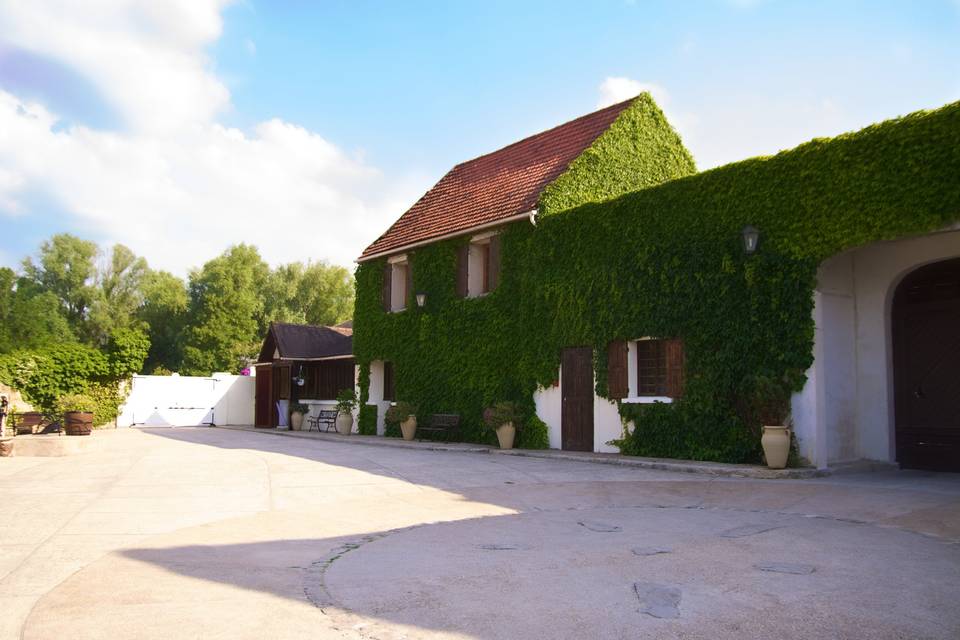 Extérieur salle Samantha