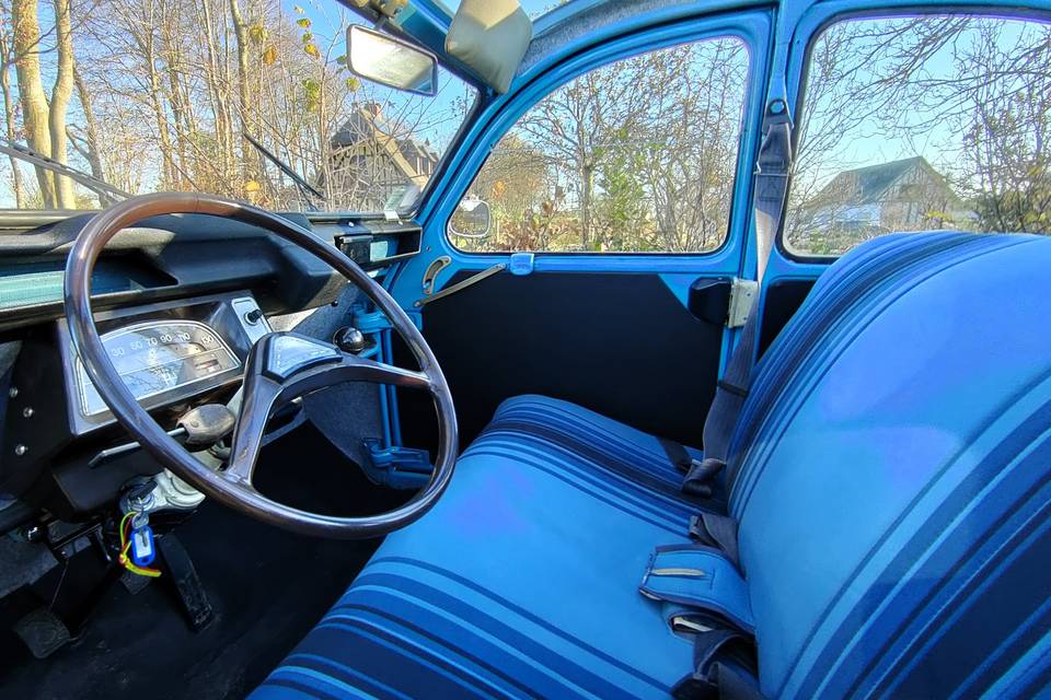 Intérieur 2cv