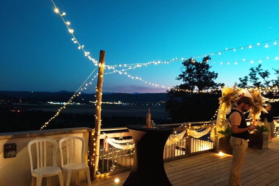 Terrasse du chapiteau de nuit