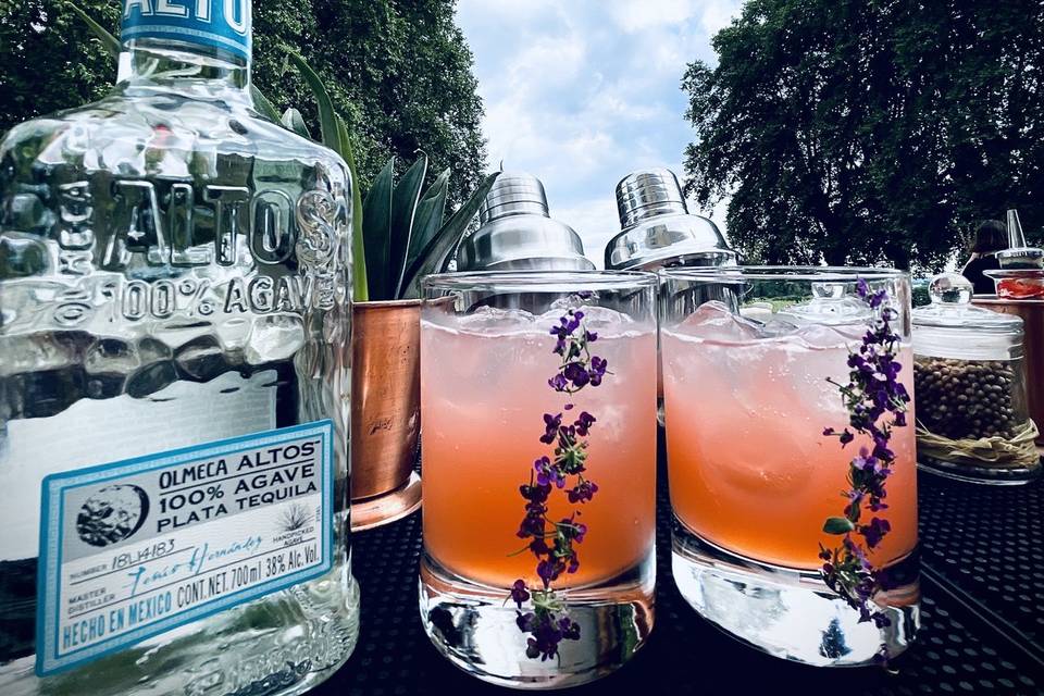 Paloma cocktails