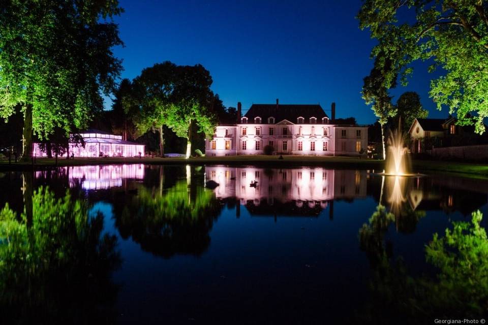 Château et verrière de nuit