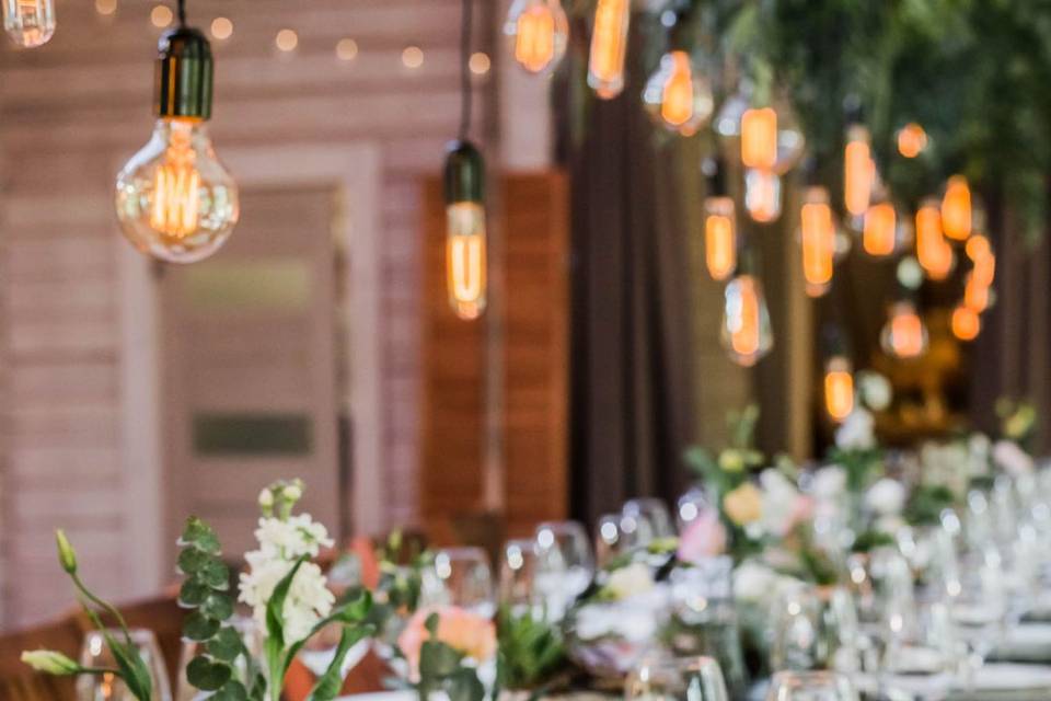 Table de mariage en bois