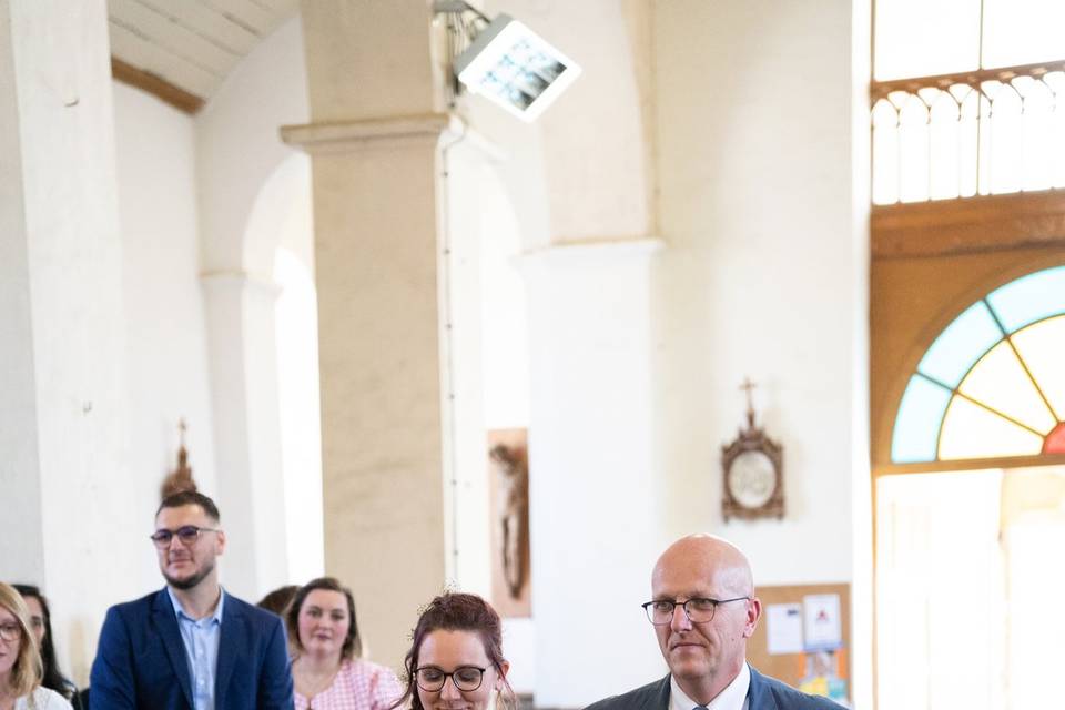 Arrivée à l'église