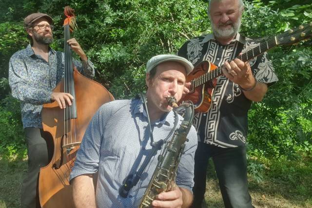 Jazzador Trio