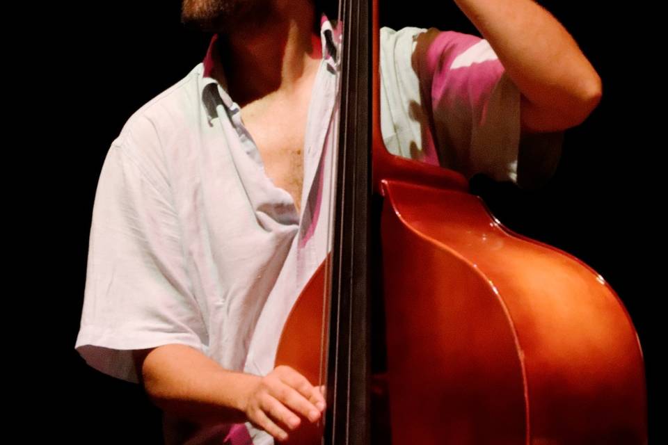 Jérôme, bassiste de Jazzador