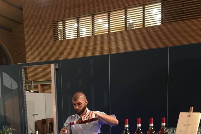 Service cocktails