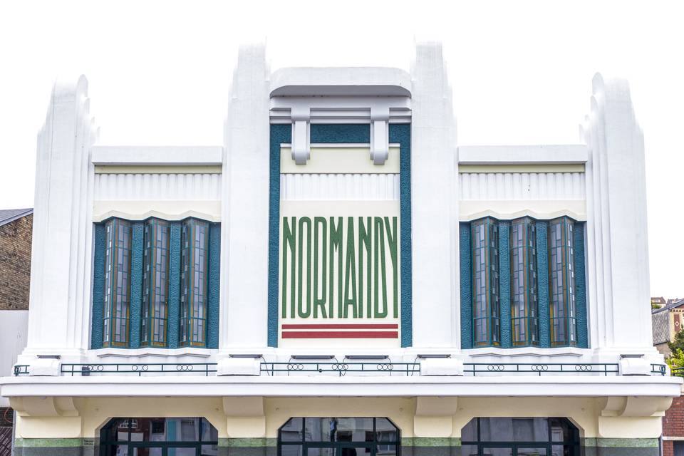 Théâtre Le Normandy - Façade