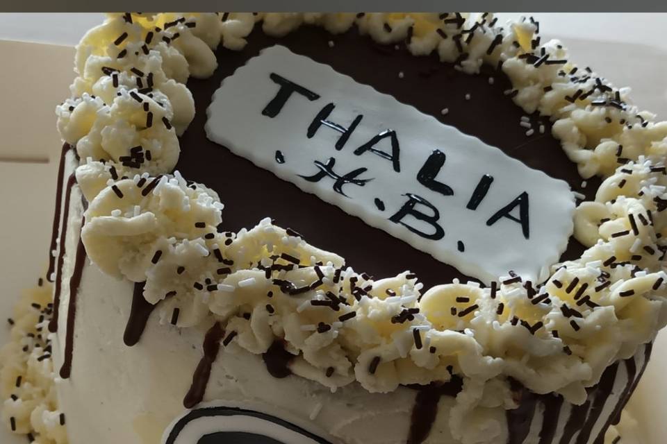 Gâteau à thème