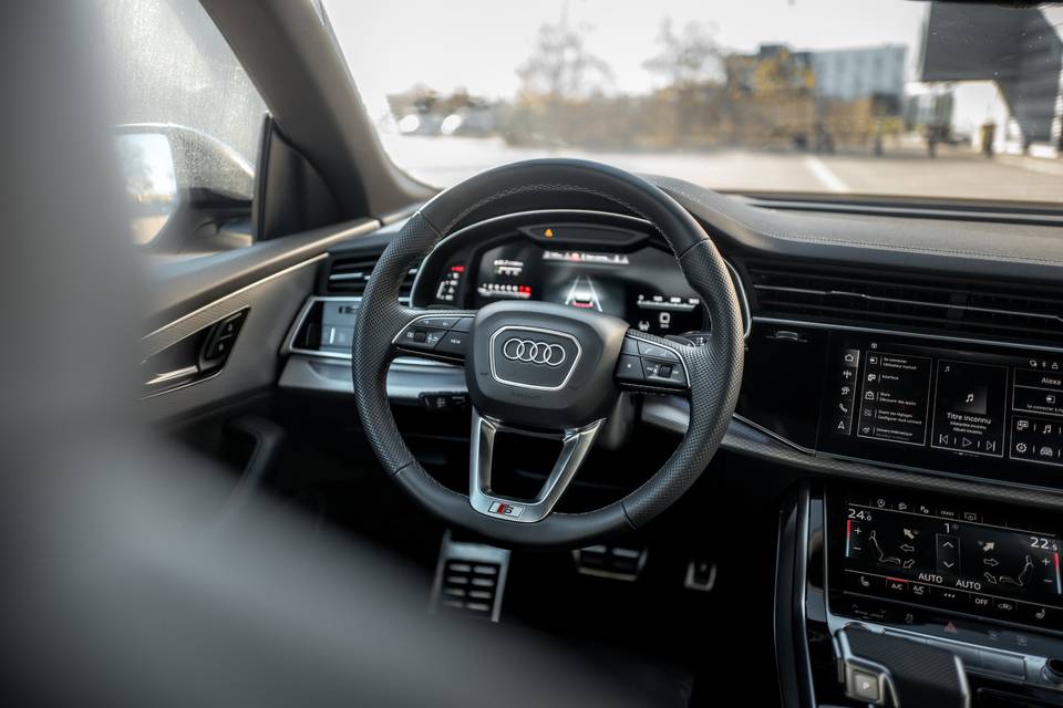 Audi SQ8