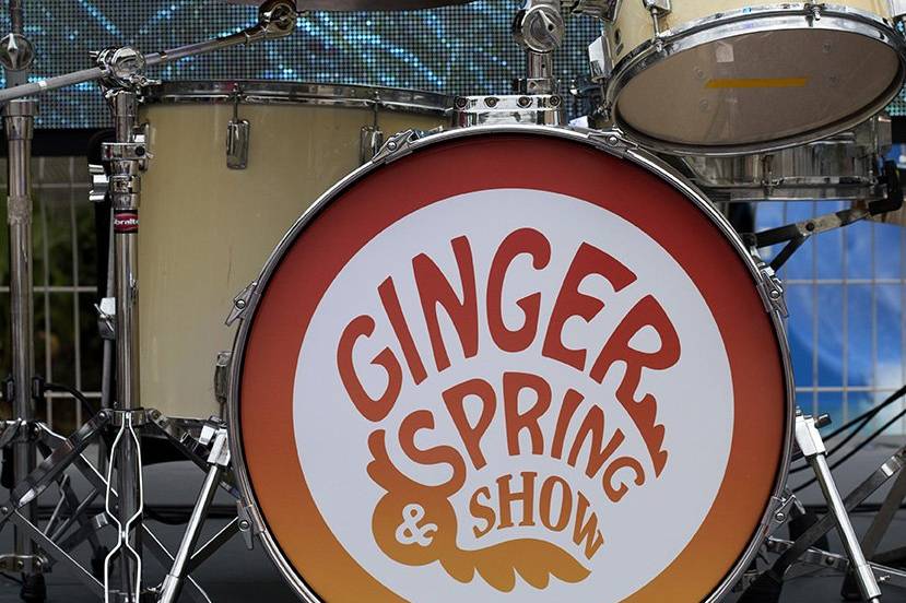 Ginger, Spring & Show