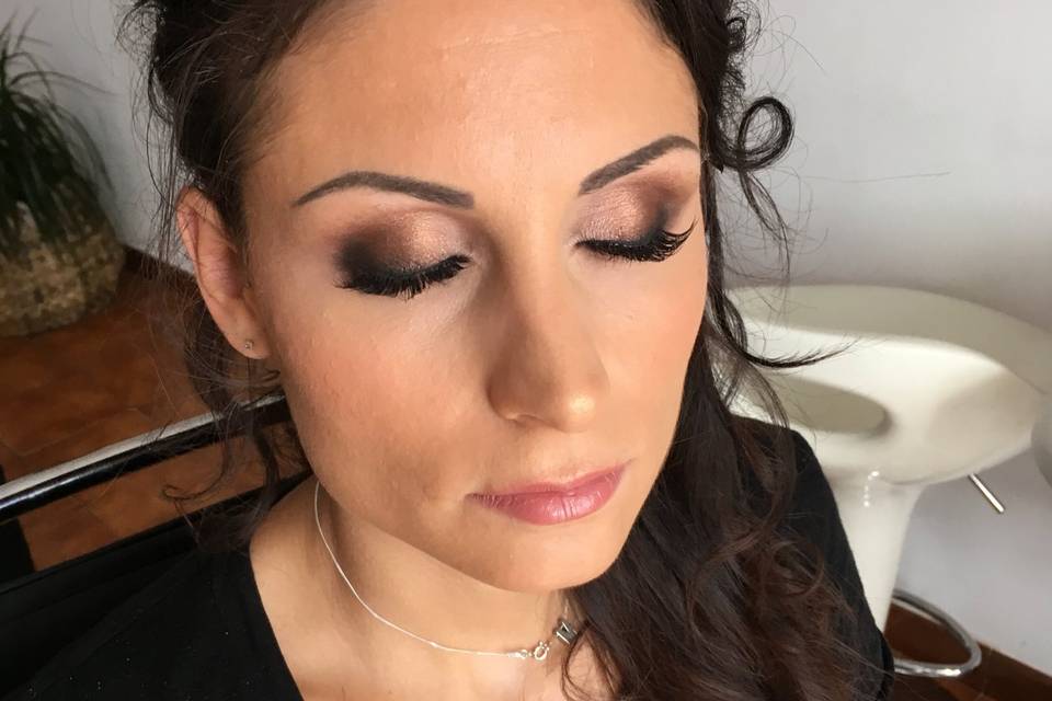 Amandine Makeup Hair